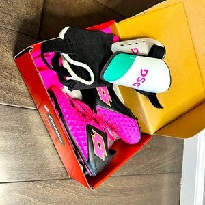 Toddler girl soccer cleats Bundle Size 9